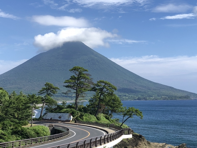 鹿児島県の風景：開聞岳